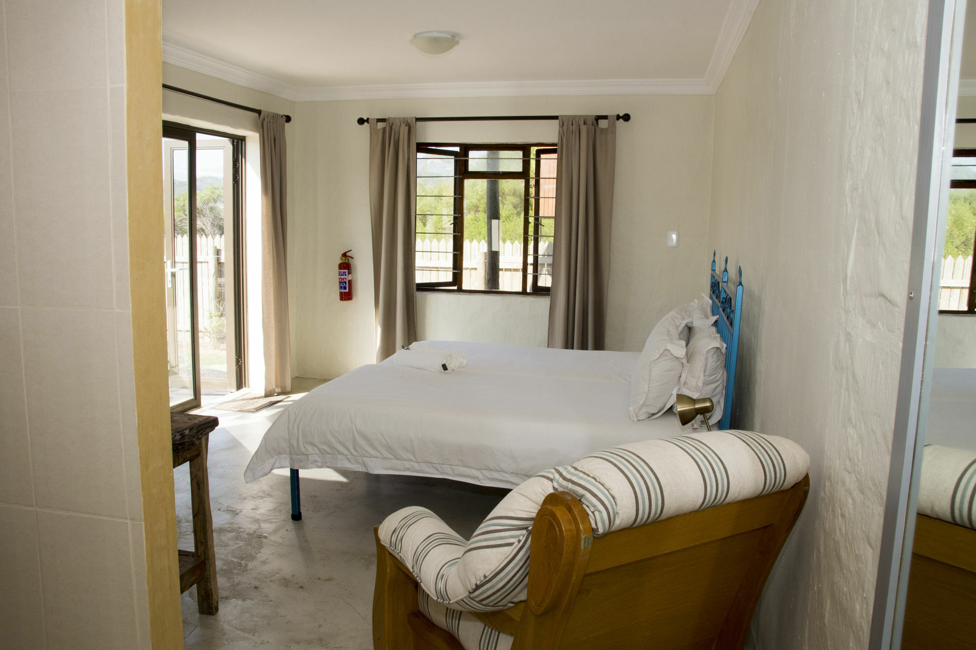 Afrovibe Beach Villa Седжфилд Экстерьер фото